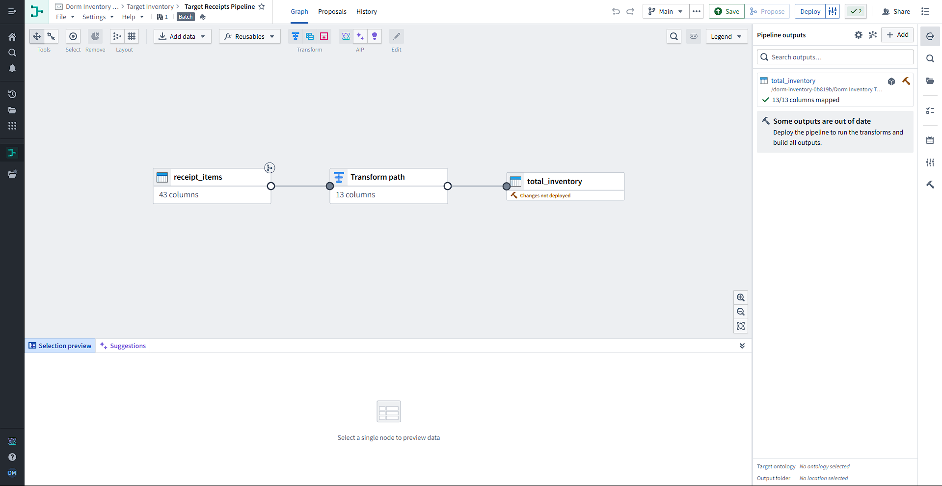 View of the pipeline builder in Foundry, with a transformation between the raw dataset and complete dataset